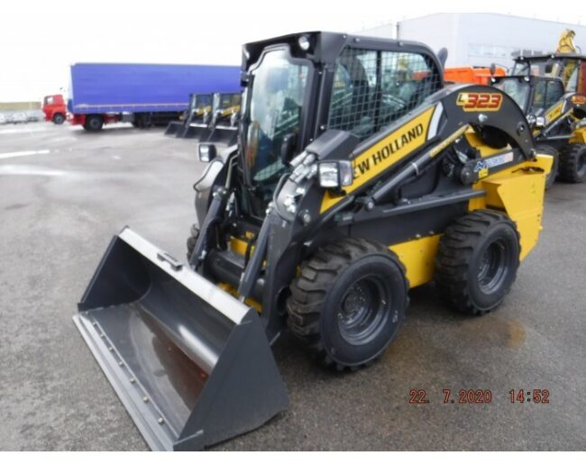 Мини-погрузчик New Holland L323