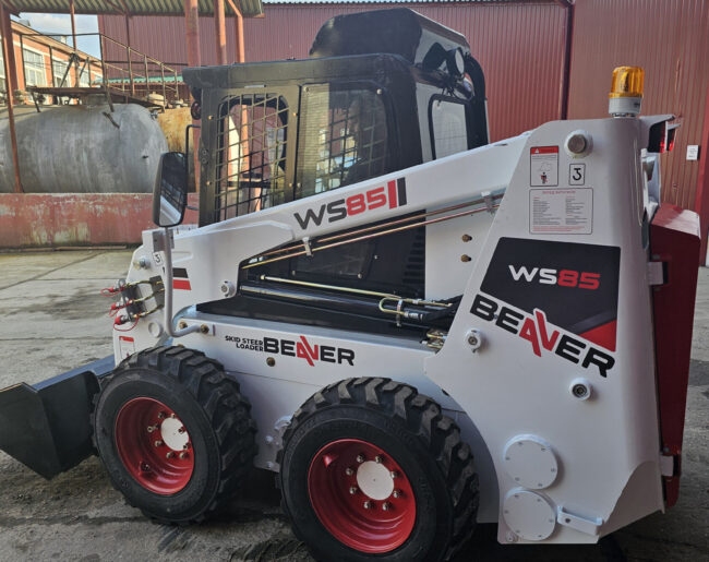 Мини-погрузчик Beaver WS85