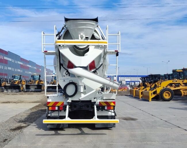 Автобетоносмеситель Sany SY 412