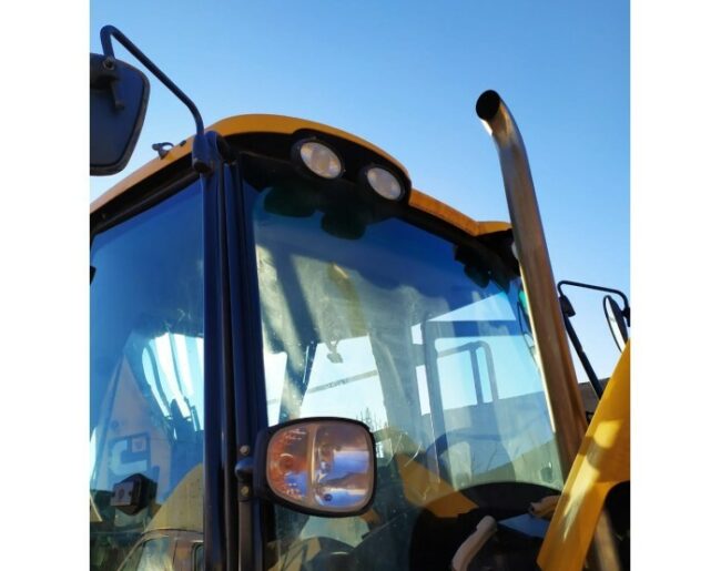 Экскаватор-погрузчик JCB, 3CXS14M2NM б/у (2016 г., 3573 м.ч.) + бур