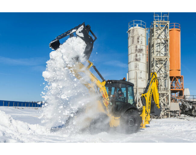 Экскаватор-погрузчик New Holland B100В