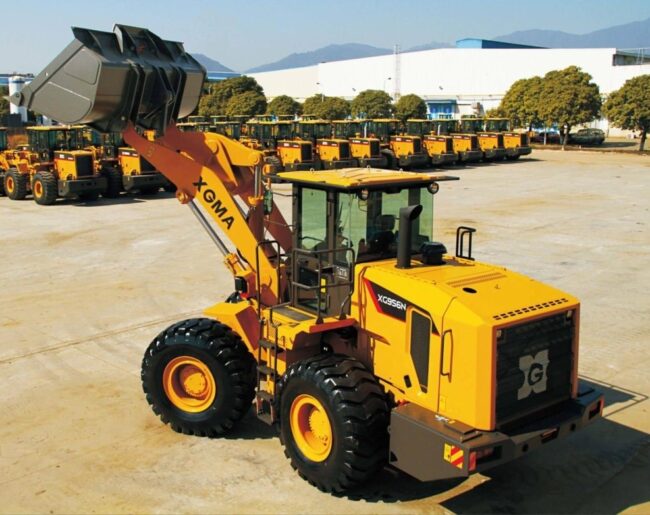 Фронтальный погрузчик XGMA XG956N