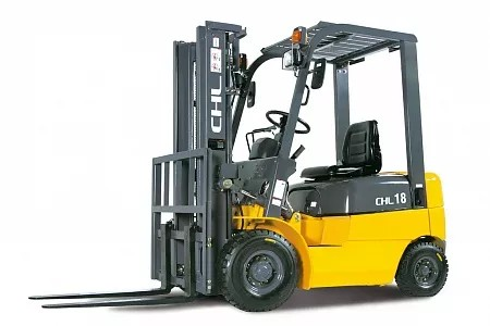 Бензиновый вилочный погрузчик CHL CPQD 18, 1.8 тонны