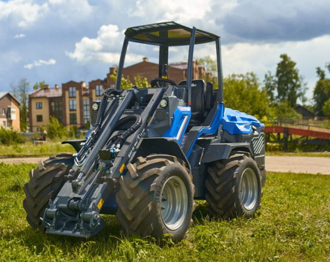 Мини-погрузчик MultiOne модель 11.9K Stage V